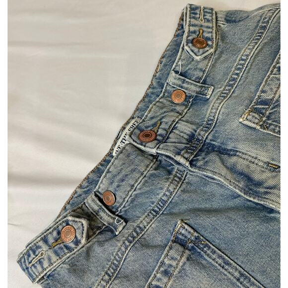 We The Free Free People Denim Cutoff Shorts Distressed Frayed Hem Size 28 - Picture 4 of 8
